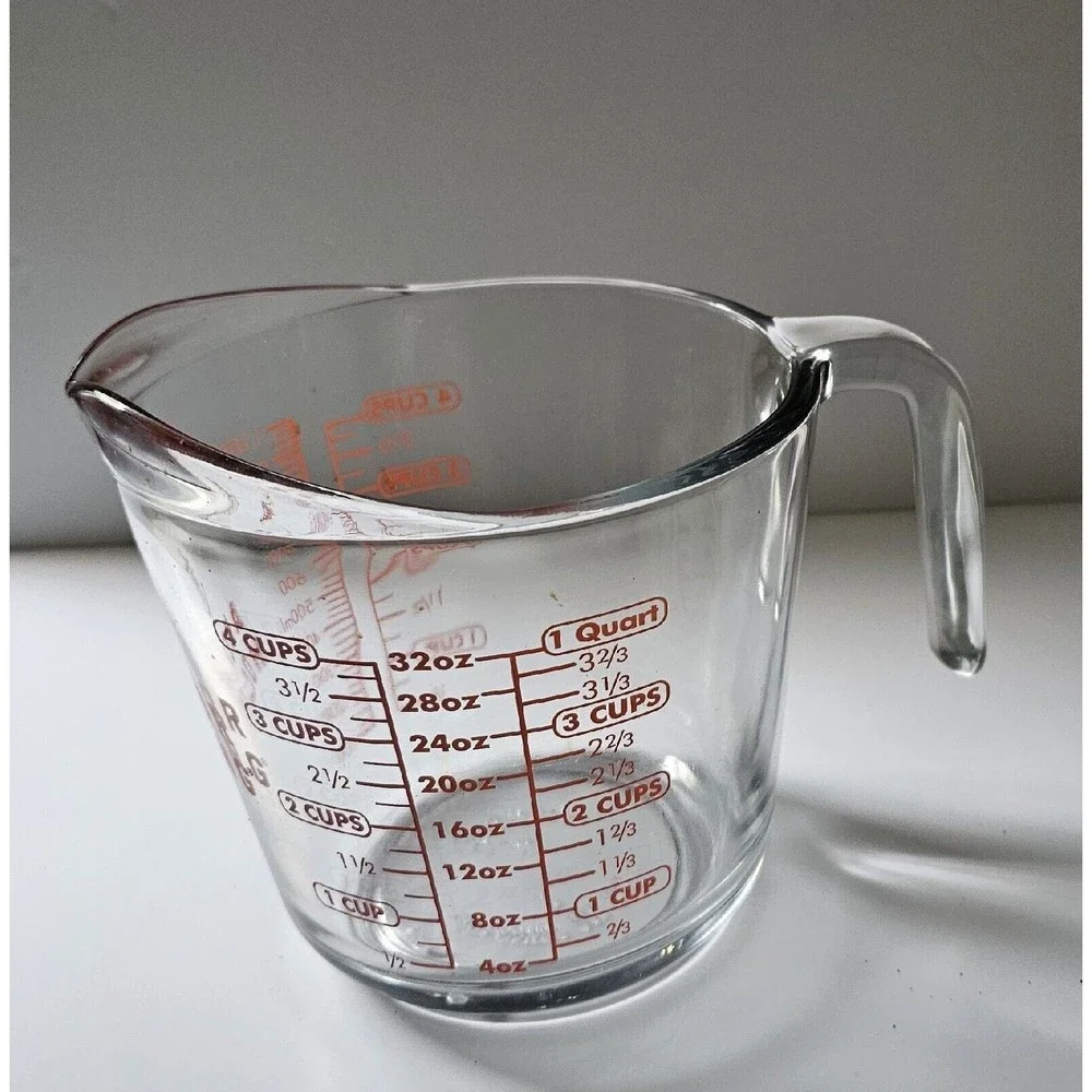 Anchor Hocking Glass Measuring Cup Open Handle 4-Cups 32oz 1-Quart Red Lettering